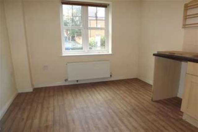  Image of 4 bedroom Property to rent in Haslam Court Chesterfield S41 at Chesterfield, S41 7NN