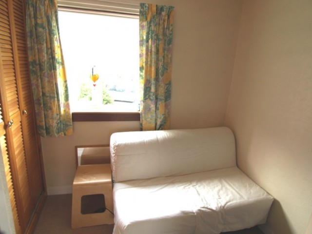  Image of 3 bedroom End of Terrace to rent in Headwell Avenue Dunfermline KY12 at Headwell Avenue  Dunfermline, KY12 0JR