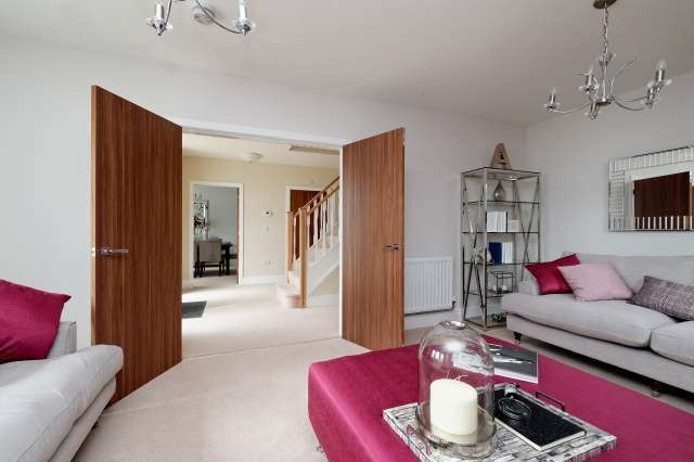  Image of 5 bedroom Detached Villa for sale in Helenslee Road Dumbarton G82 at Dumbarton, G82 4BS