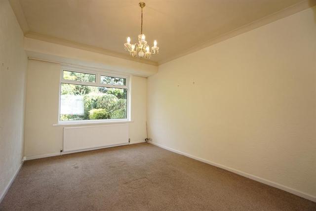  Image of 4 bedroom Semi-Detached house to rent in Henley Avenue Sheffield S8 at Norton Sheffield Norton, S8 8JH