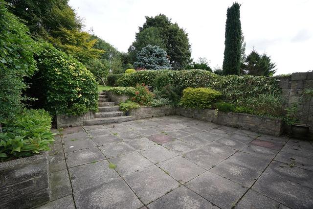  Image of 4 bedroom Semi-Detached house to rent in Henley Avenue Sheffield S8 at Norton Sheffield Norton, S8 8JH