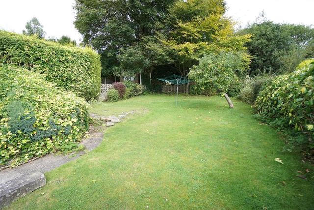  Image of 4 bedroom Semi-Detached house to rent in Henley Avenue Sheffield S8 at Norton Sheffield Norton, S8 8JH