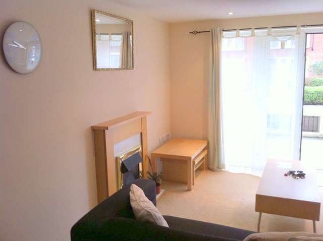  Image of 1 bedroom Apartment for sale in Lodge Road Kingswood Bristol BS15 at Kingswood  Bristol, BS15 1TB