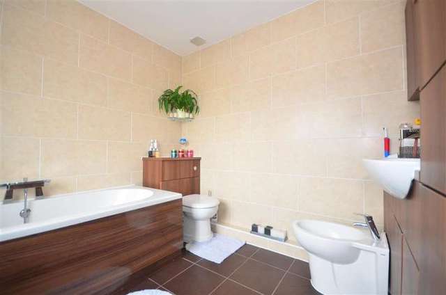  Image of 4 bedroom Detached house for sale in High Road North Weald Epping CM16 at North Weald Essex North Weald, CM16 6HW