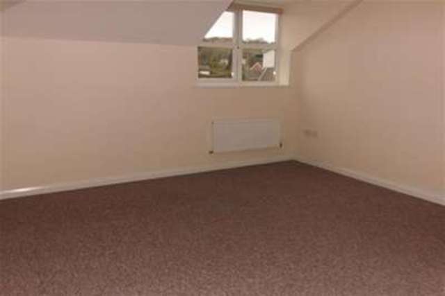  Image of 2 bedroom Flat to rent in High Street Bagillt CH6 at Bagillt, CH6 6HR