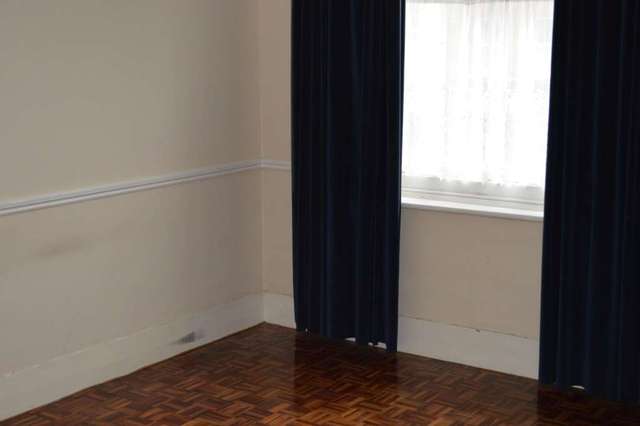  Image of 2 bedroom Flat to rent in High Street Shoeburyness Southend-on-Sea SS3 at High Street Shoeburyness Southend On Sea, SS3 9AJ