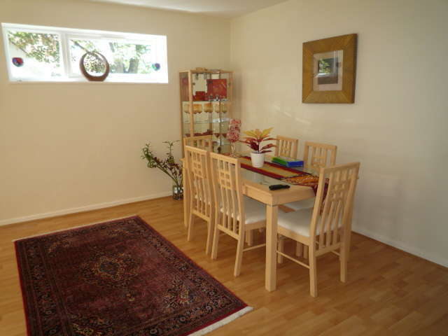  Image of 2 bedroom Flat to rent in Sutton Grove Sutton SM1 at Sutton Grove  Sutton, SM1 4TG