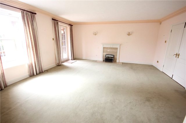  Image of 2 bedroom Apartment for sale in Hook Heath Road Hook Heath Woking GU22 at Hook Heath Road Woking Mayford, GU22 0LA