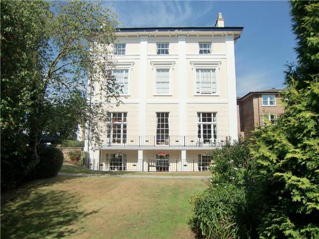  Image of 1 bedroom Apartment to rent in Pittville Circus Road Cheltenham GL52 at Homespring House Pittville Circus Road Cheltenham, GL52 2QB