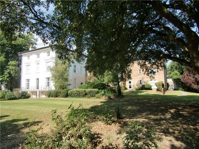  Image of 1 bedroom Apartment to rent in Pittville Circus Road Cheltenham GL52 at Homespring House Pittville Circus Road Cheltenham, GL52 2QB