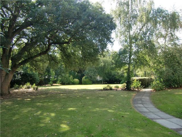  Image of 1 bedroom Apartment to rent in Pittville Circus Road Cheltenham GL52 at Homespring House Pittville Circus Road Cheltenham, GL52 2QB