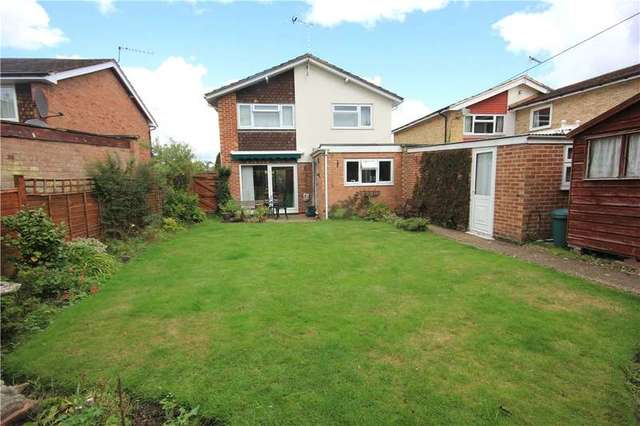 Image of 3 bedroom Detached house for sale in Honeypots Road Woking GU22 at Woking  Mayford, GU22 9QW