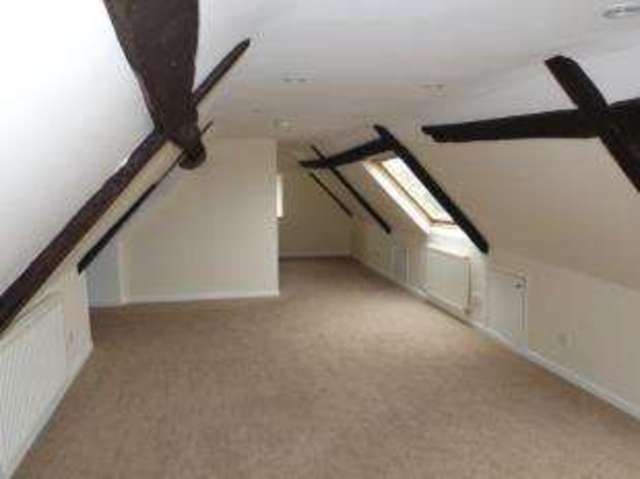  Image of 4 bedroom Flat for sale in High Street Hythe Southampton SO45 at Hythe Southampton Hythe, SO45 6AG