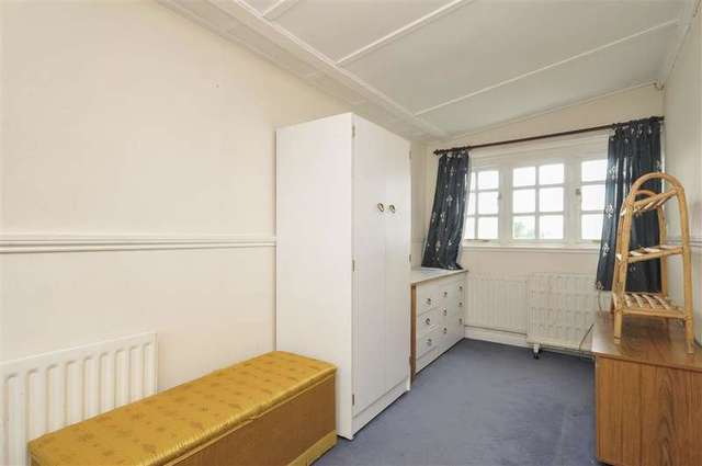  Image of 3 bedroom Semi-Detached house for sale in Island Wall Whitstable CT5 at Island Wall  Whitstable, CT5 1EE
