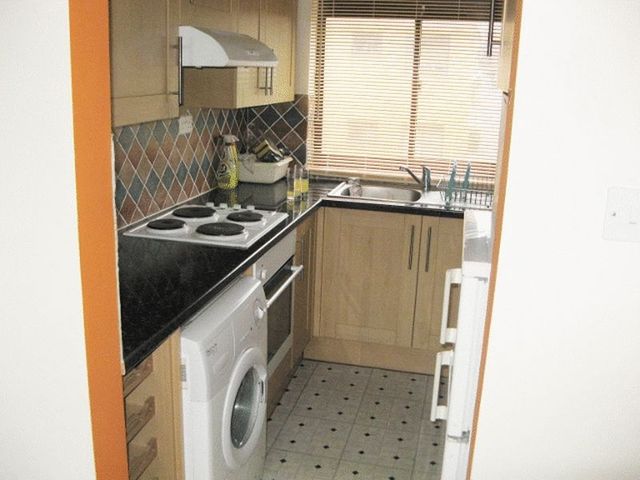  Image of 1 bedroom Flat for sale in Ivel Court Yeovil BA21 at Ivel Court  Yeovil, BA21 4HX