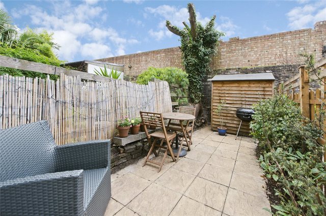  Image of 1 bedroom Flat to rent in Jeffreys Road London SW4 at Jeffreys Road  London, SW4 6QU