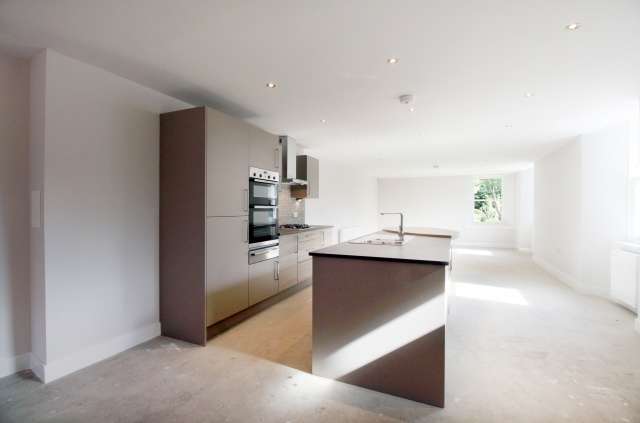 Image of 3 bedroom End of Terrace for sale in John Street Kincardine Alloa FK10 at Alloa, FK10 4LZ