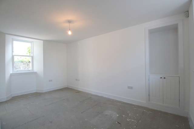  Image of 3 bedroom End of Terrace for sale in John Street Kincardine Alloa FK10 at Alloa, FK10 4LZ