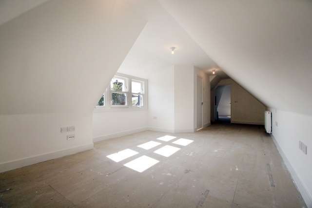  Image of 3 bedroom End of Terrace for sale in John Street Kincardine Alloa FK10 at Alloa, FK10 4LZ