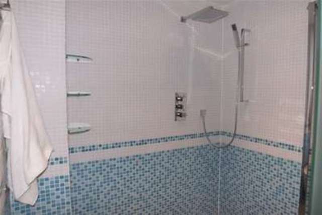  Image of 2 bedroom Detached house to rent in Marine Gardens Brighton BN2 at Brighton, BN2 1AH