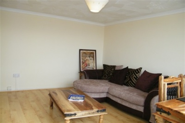  Image of 2 bedroom Flat to rent in Keat Street Plymouth PL2 at Plymouth, PL2 1SB