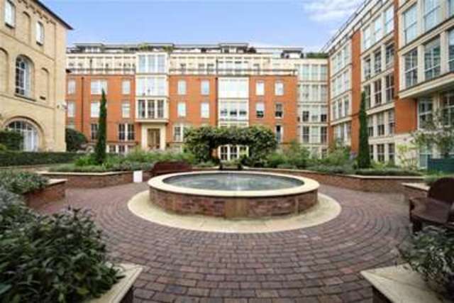  Image of 2 bedroom Flat to rent in Coleridge Gardens London SW10 at London, SW10 0RL