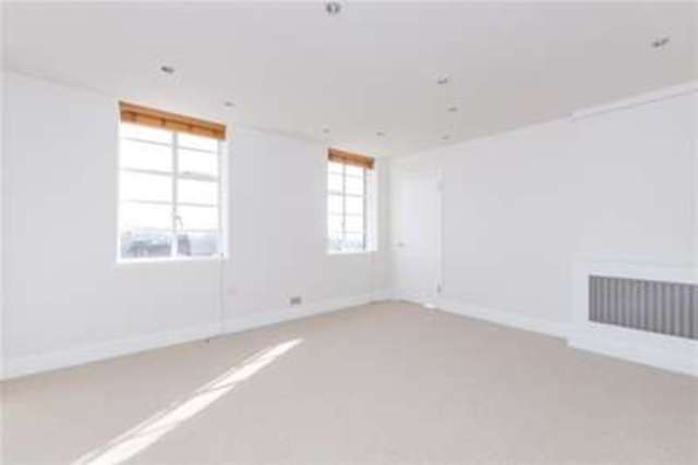  Image of 1 bedroom Flat to rent in Hamlet Gardens London W6 at London, W6 0RW