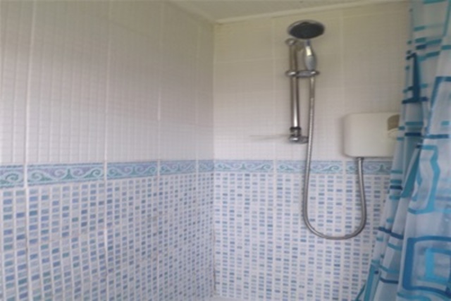  Image of 3 bedroom Detached house to rent in Kingston Avenue Neilston Glasgow G78 at Glasgow, G78 3JE