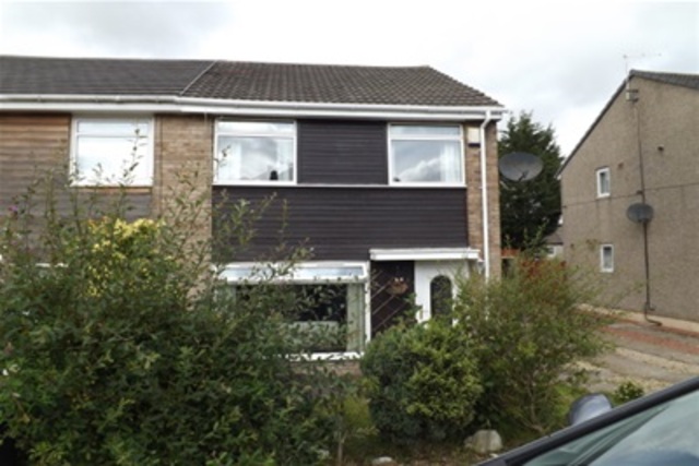  Image of 3 bedroom Detached house to rent in Kingston Avenue Neilston Glasgow G78 at Neilston East Renfrewshire East Renfrewshire, G78 3JE