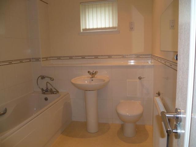  Image of 4 bedroom Detached house to rent in Kinloch Park Dundee DD2 at Menzieshill Dundee Dundee, DD2 1EF