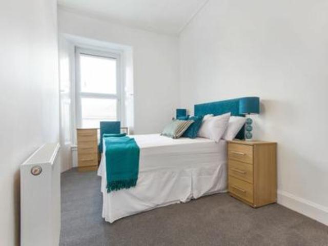  Image of 3 bedroom Flat to rent in Lambs Lane Dundee DD3 at Dundee  Dundee, DD3 7BN