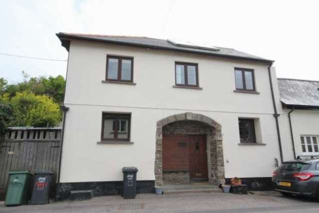  Image of 4 bedroom End of Terrace for sale in Leigh Road Chulmleigh EX18 at LEIGH ROAD  CHULMLEIGH, EX18 7BL