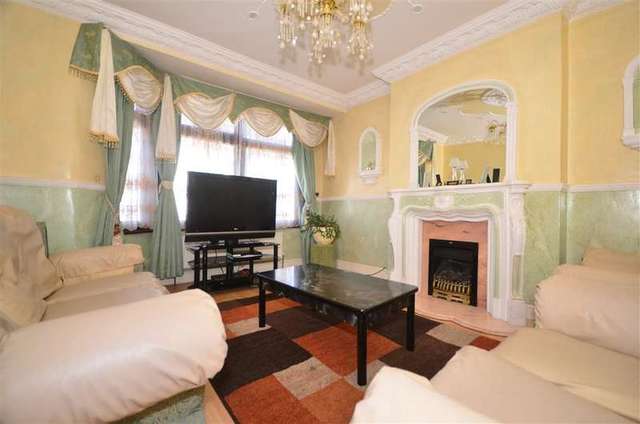  Image of 5 bedroom Terraced house for sale in Leigh Road London E6 at East Ham London East Ham, E6 2AS