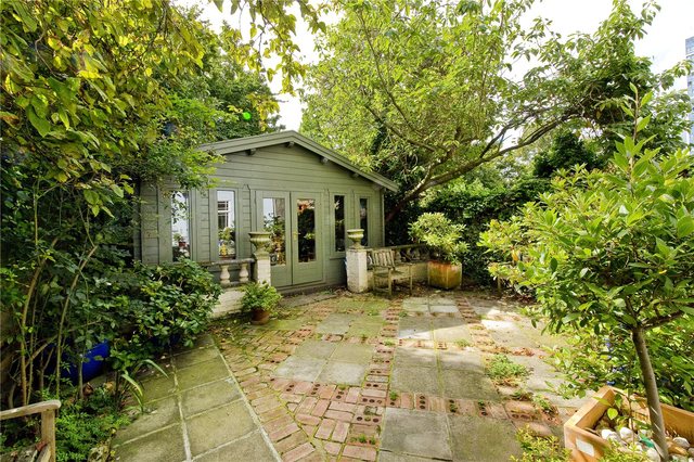  Image of 5 bedroom Terraced house for sale in Lenthall Road London E8 at Hackney London Dalston, E8 3JN