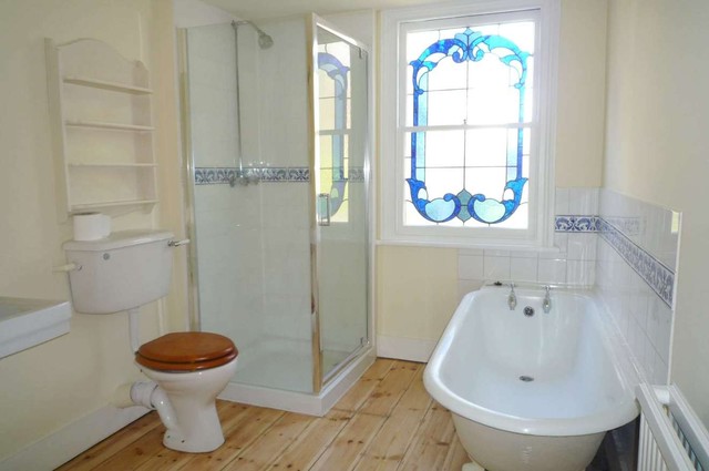  Image of 3 bedroom Terraced house to rent in Liverpool Road St. Albans AL1 at St. Albans, AL1 3UN