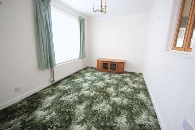  Image of 4 bedroom Detached house for sale in Y Wern Llanfairpwllgwyngyll LL61 at Y Wern  Llanfairpwllgwyngyll, LL61 5AQ