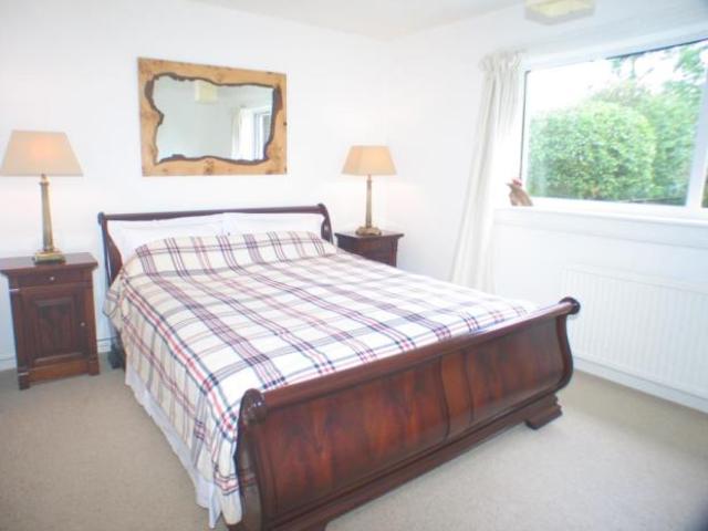  Image of 4 bedroom Detached house to rent in Knockbuckle Road Kilmacolm PA13 at Knockbuckle Road Kilmacolm Inverclyde, PA13 4JT