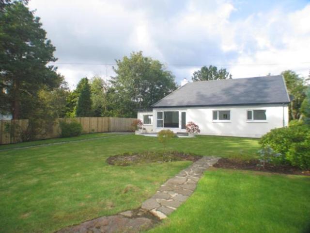  Image of 4 bedroom Detached house to rent in Knockbuckle Road Kilmacolm PA13 at Knockbuckle Road Kilmacolm Inverclyde, PA13 4JT