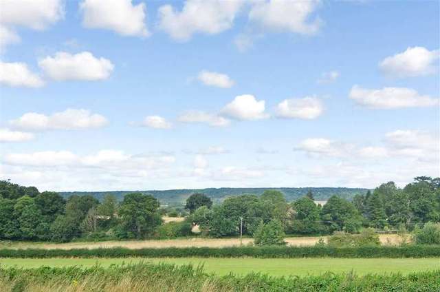  Image of 4 bedroom Semi-Detached house for sale in London Road Ryarsh West Malling ME19 at Ryarsh West Malling West Malling, ME19 5AJ