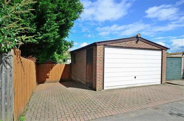  Image of 4 bedroom Semi-Detached house for sale in London Road Ryarsh West Malling ME19 at Ryarsh West Malling West Malling, ME19 5AJ
