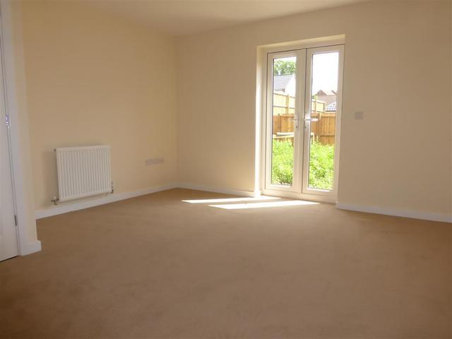  Image of 2 bedroom Terraced house to rent in Long Meadow Drive Roydon Diss IP22 at Long Meadow Drive  DISS, IP22 4QS