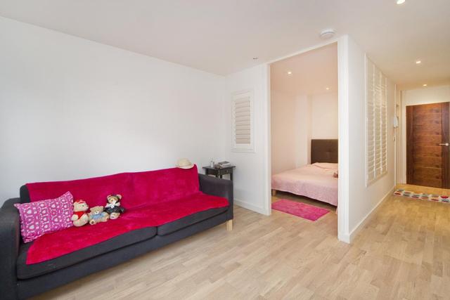 Image of 1 bedroom Flat to rent in Lonsdale Place London N1 at Barnsbury London Islington, N1 1EL