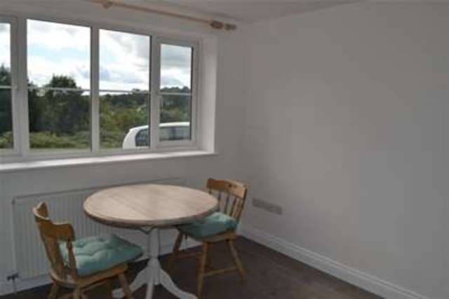  Image of 1 bedroom Flat to rent in The Brambles Lostwithiel PL22 at Lostwithiel, PL22 0JU
