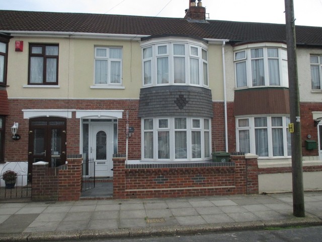 Image of 3 bedroom Terraced house for sale in Lovett Road Portsmouth PO3 at Lovett Road Copnor Portsmouth, PO3 5EX