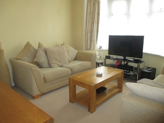  Image of 3 bedroom Terraced house for sale in Lovett Road Portsmouth PO3 at Lovett Road Copnor Portsmouth, PO3 5EX