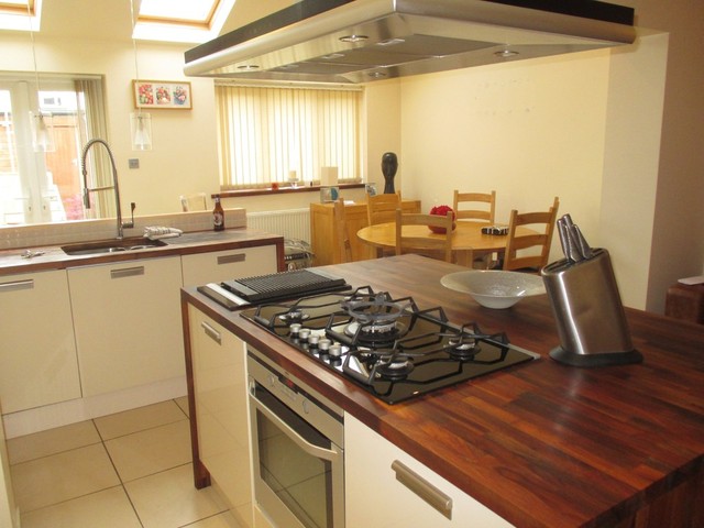  Image of 3 bedroom Terraced house for sale in Lovett Road Portsmouth PO3 at Lovett Road Copnor Portsmouth, PO3 5EX