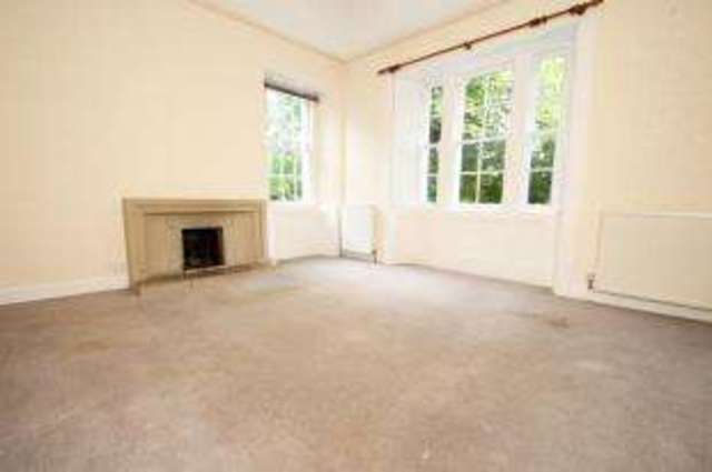  Image of 4 bedroom Detached house for sale in Low Barholm Kilbarchan Johnstone PA10 at Kilbarchan Renfrewshire Kilbarchan, PA10 2ET