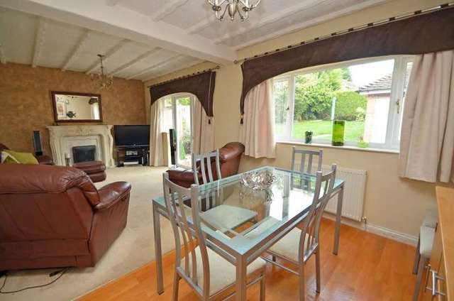  Image of 4 bedroom Detached house for sale in Lower Hillmorton Road Rugby CV21 at Lower Hillmorton Road  Rugby, CV21 4AB
