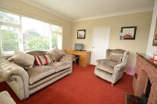  Image of 4 bedroom Detached house for sale in Lower Hillmorton Road Rugby CV21 at Lower Hillmorton Road  Rugby, CV21 4AB