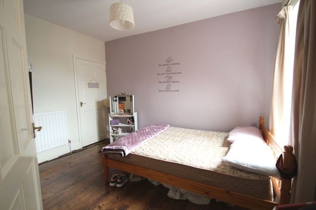  Image of 3 bedroom Terraced house for sale in Lower Hillmorton Road Rugby CV21 at Lower Hillmorton Road  Rugby, CV21 3TE